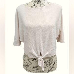 Caution to the wind bat sleeves tie front crop top size M